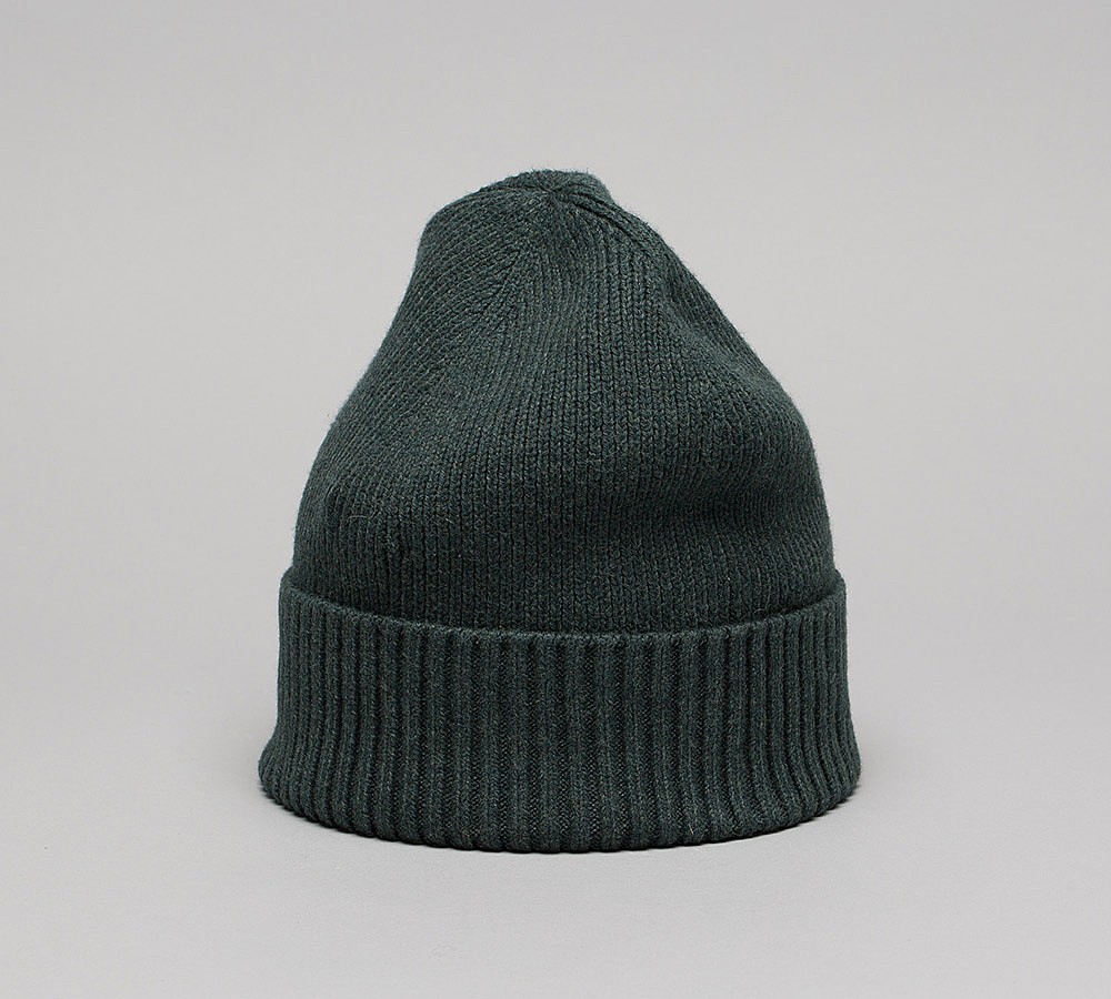 Tommy Hilfiger Small Logo Beanie Hat | Spruce Heather