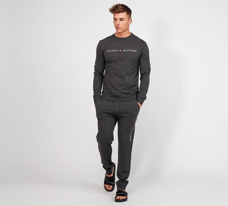 Tommy Hilfiger Linear Logo Crewneck Sweatshirt