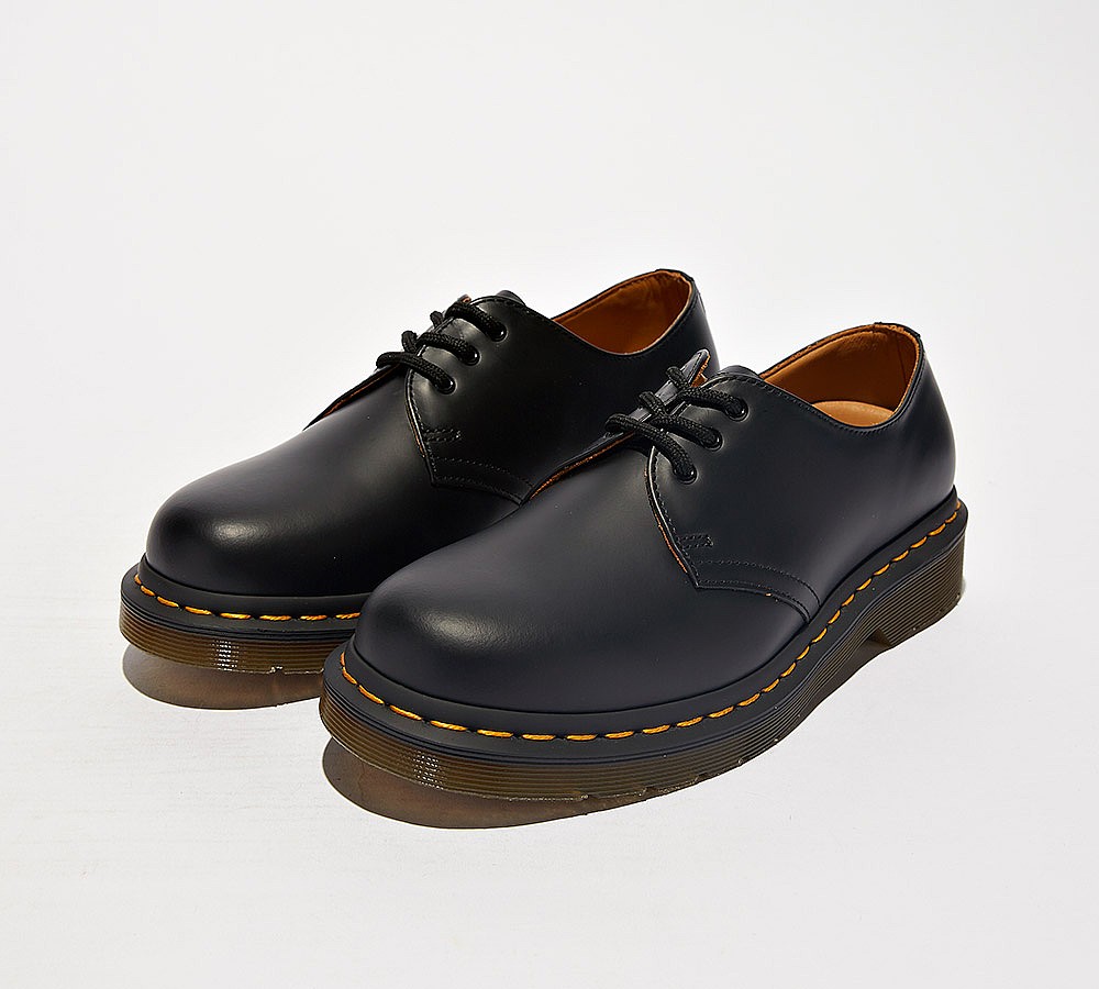 Dr. Martens Womens 1461 3 Eye Shoe
