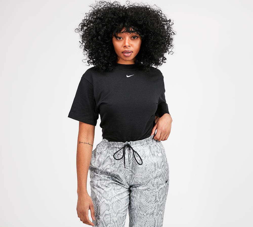 Nike Womens Essential Bodysuit