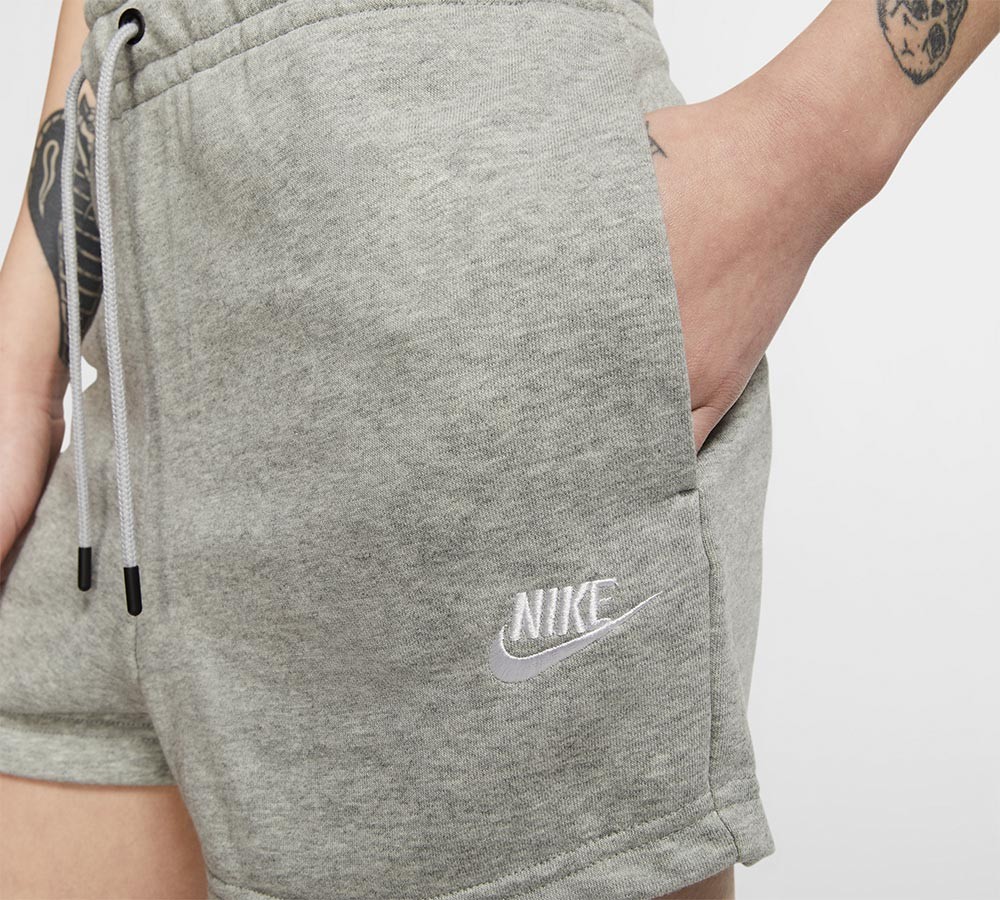 Nike Womens Essential Short